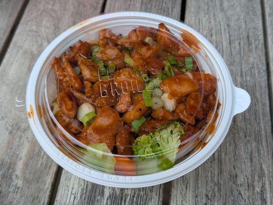 Korean Spicy Chicken Bowl (lid on)