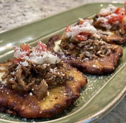 Tostones rellenos