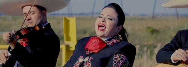 Nelkys Christian Singer