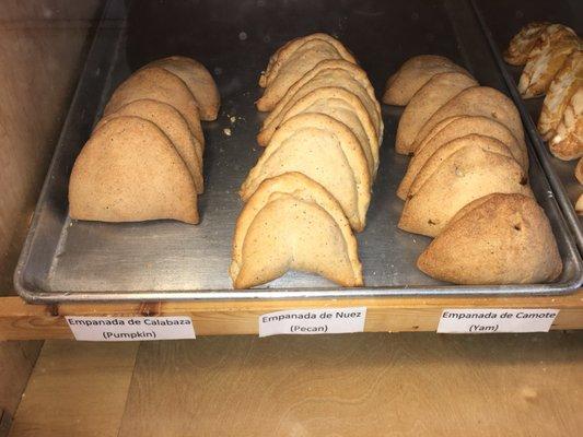 Panaderia Y Pasteleria El Nopal Bakery