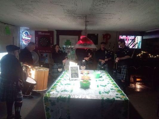 Donny's Mays Landing Inn