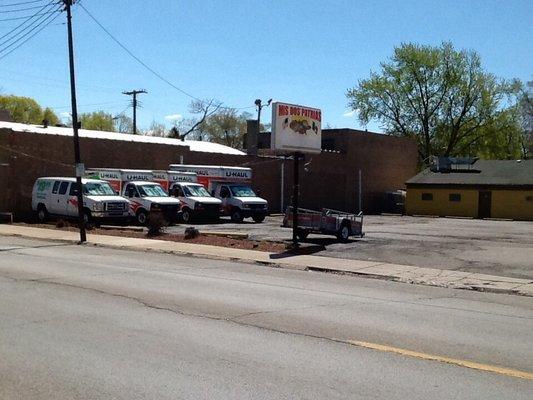 U-Haul Neighborhood Dealer
