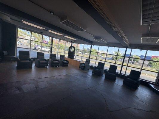 Mells Tires and Auto Services