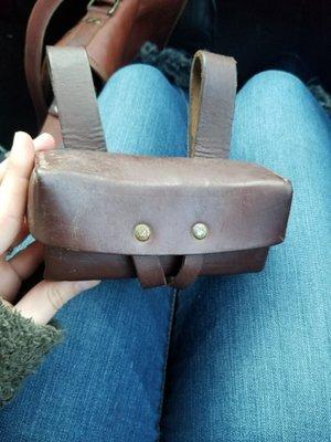 Got an awesome leather bag here!
