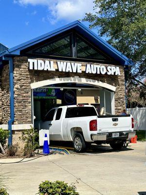 Tidal Wave Auto Spa
