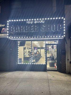 135 Cutz Barbershop