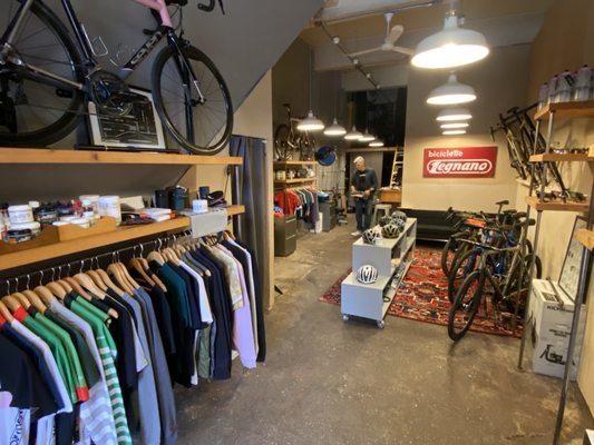 Maglia Rosa NYC - Union Street