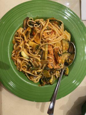 Pasta all'Ortolana with grilled chicken