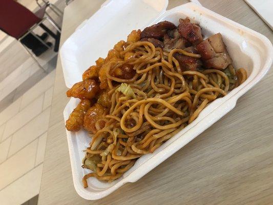 Mango chicken with teriyaki chicken with the Thai noodles