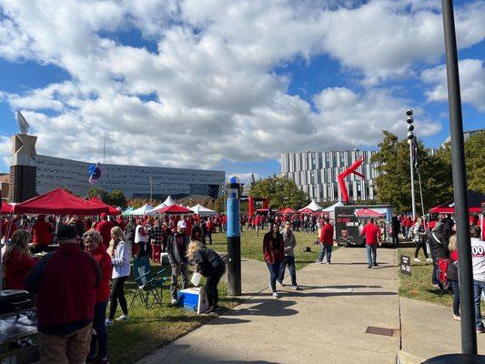 Tailgating at Nippert, University of Cincinnati