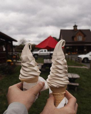 Maple creemees, delicious   Ig @josieinflavortown