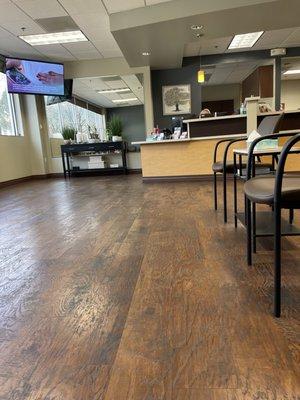 Very nice lobby area with very nice employees!