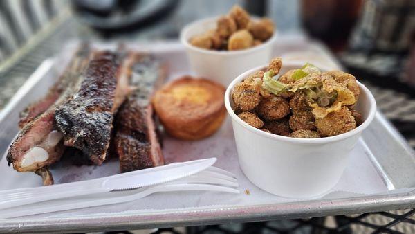 Pork ribs and ochra