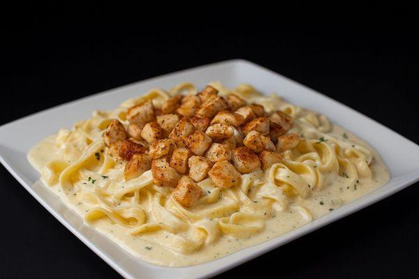 Chicken Fettuccine Alfredo