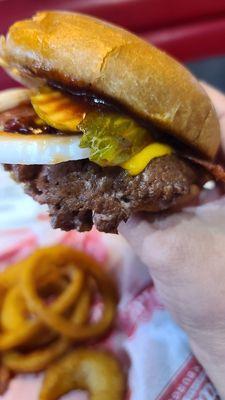 Freddy's Frozen Custard & Steakburgers