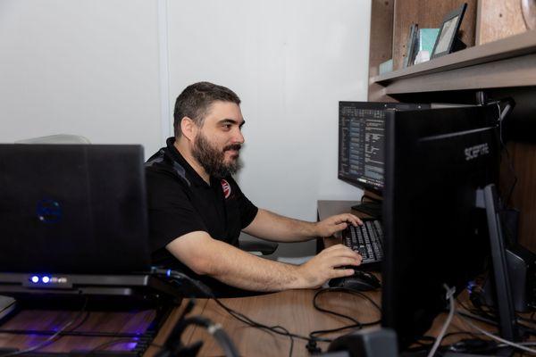 Lightwire Solutions