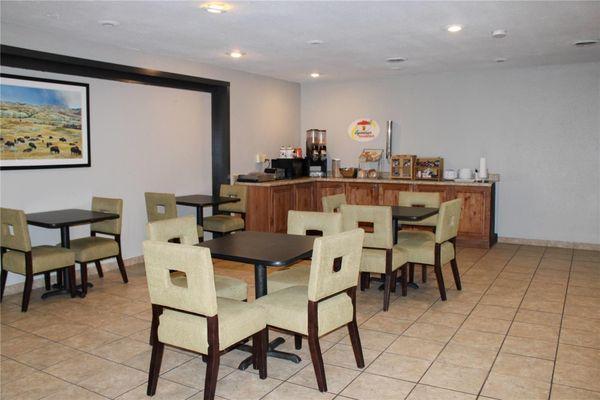 Super 8 by Wyndham Williston ND