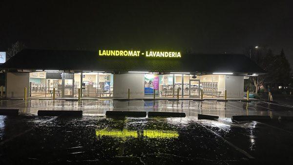 Paradise Laundry - Roseville