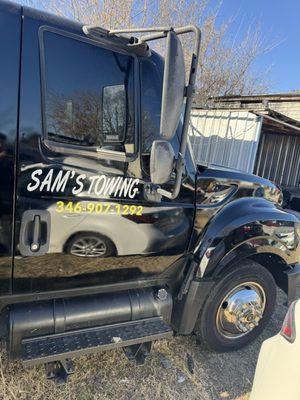 Sam’s Towing