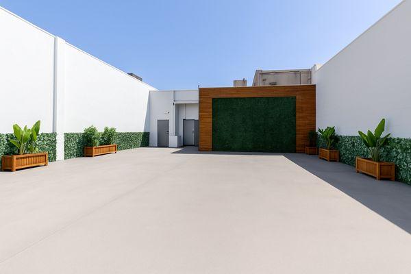 Outside Patio for Bounce House, Safe Kid's Play and Smoke Friendly