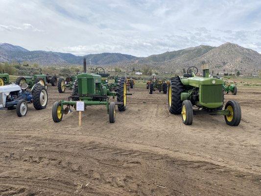 Lots of tractors!
