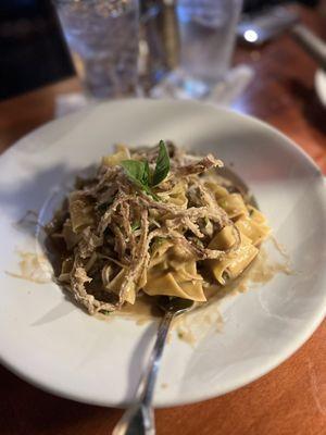 Tannins Restaurant & Wine Bar