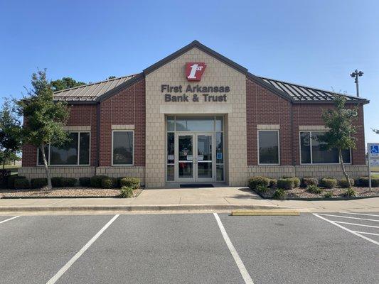 First Arkansas Bank & Trust