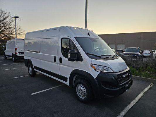 Hanlees Davis Chrysler Dodge Jeep Ram Kia