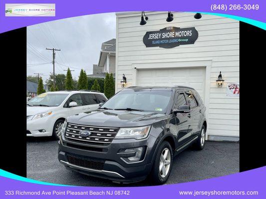This is a 2016 Ford Explorer V6 XLT 4WD Carfax Certified 1-owner. We offer competitive financing, including customers who have tax id's an