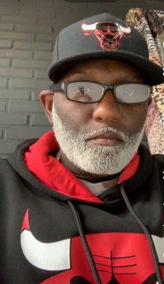 Waiting patiently to get my tacos.