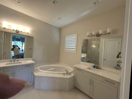 4 Sticks Construction