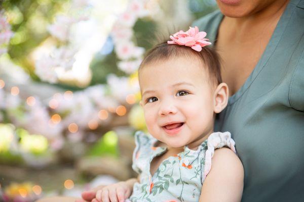 Spring baby. She isn't a fan of being away from mom, but she sure is happy with her.
www.chelseavphotography.com/outdoor-pricing