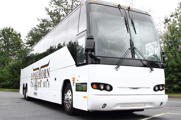 The best charter bus rental offerings in the Houston metro area.