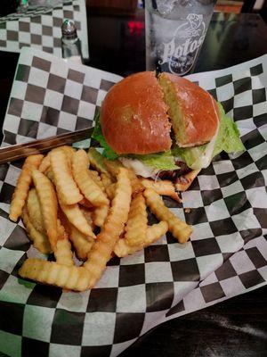 Classic Uptown Burger ($8.75)