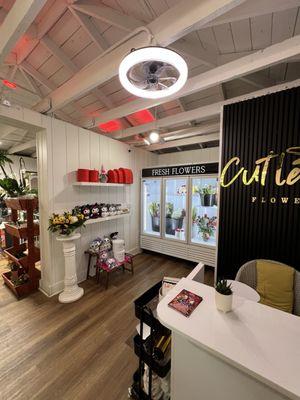 Cutler Bay Flower Shop