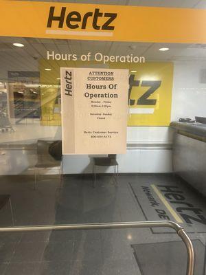 Hertz Car Rental - Wilmington - Delaware Amtrak Station HLE