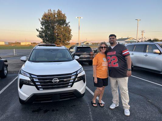 Go see Jeremy Woods today at Newton Nissan South in Shelbyville, where you get the BEST deal around!