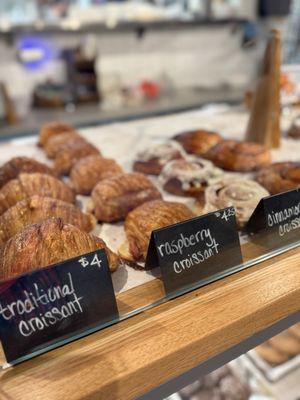 Luna Bakery-Downtown