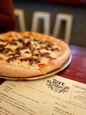 White mushroom pizza was truly to die for.