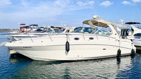 Skyline Coasting Yacht Charters