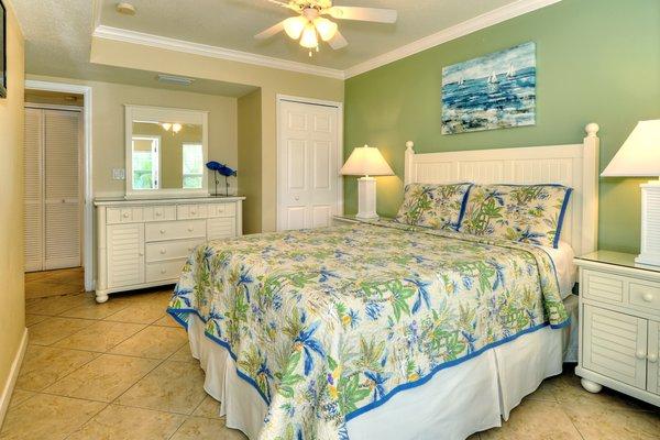 Barefoot Beach Vacation Rentals Bedroom