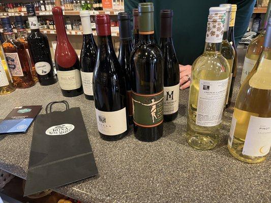 Kona Wine Market