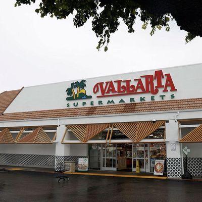 Racist employees and very expensive