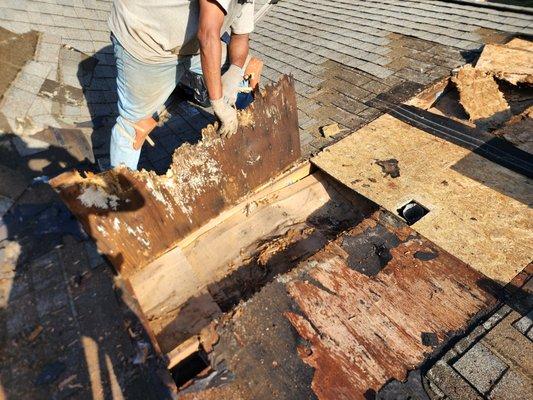 Magnabosco's Roofing & Repairs