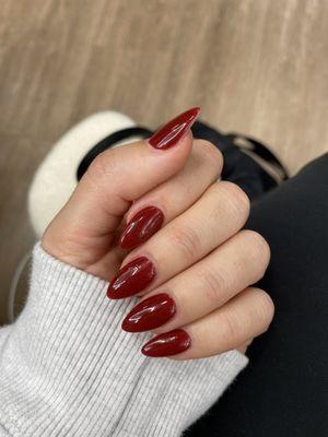 Ivy Nails