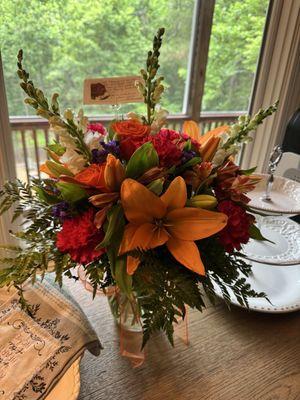 The Robbins Nest Florist & Gifts