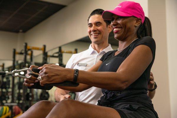 Fitness classes with certified personal trainer, Houston Texas.