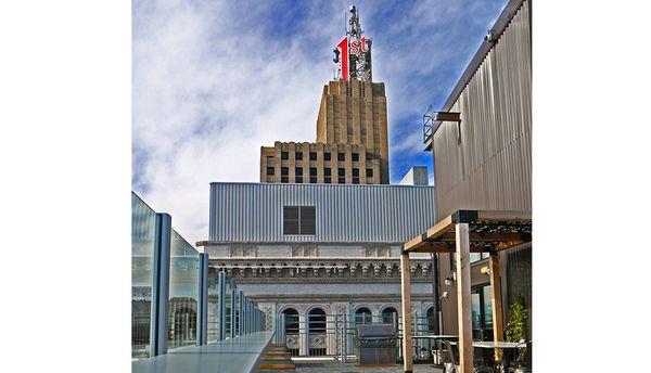 Pioneer Endicott in Lowertown Saint Paul rooftop patio