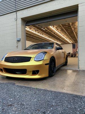 Infiniti g35 going from gloss black to this beautiful satin energetic yellow by Avery Dennison!