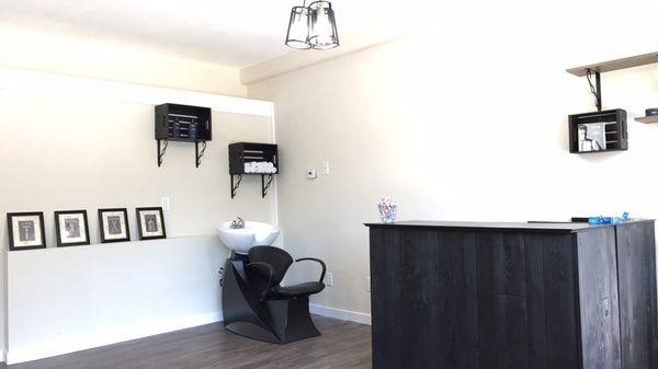 Algonquin Barber Shop